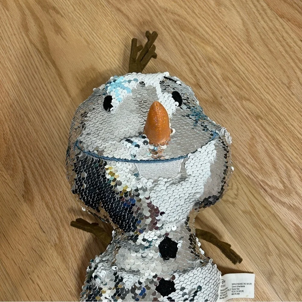 Olaf Sequin Reversible Plush Stuffed Snowman Frozen Disney Silver White